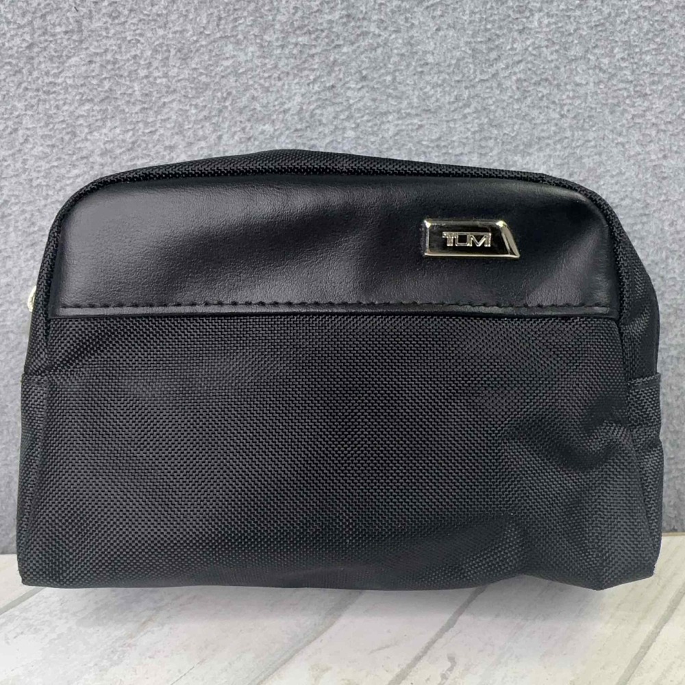 Tumi For Delta Small Black Amenity Kit Toiletry Bag Case ONLY Travel Fly Delta